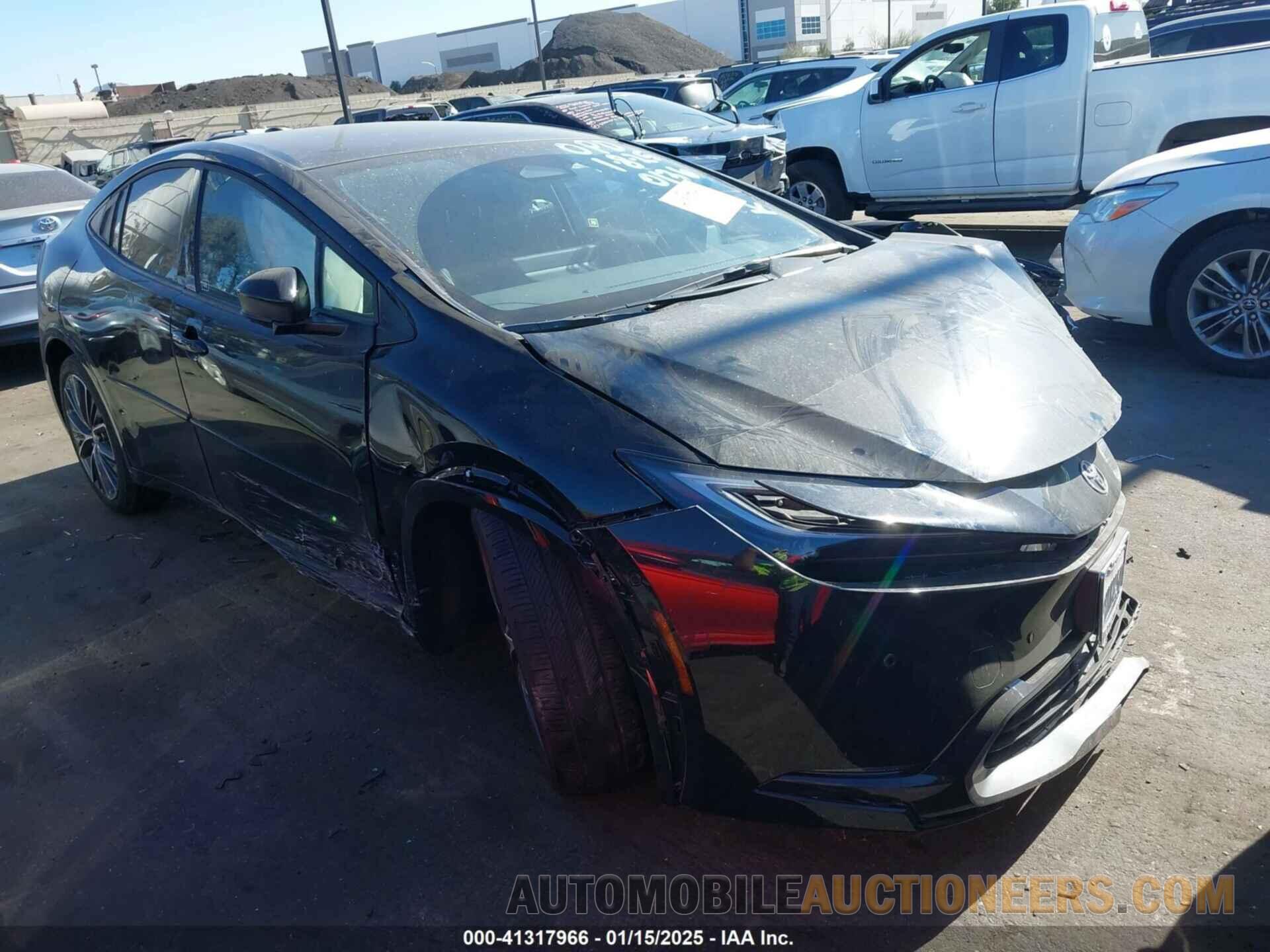 JTDACAAUXR3030136 TOYOTA PRIUS 2024