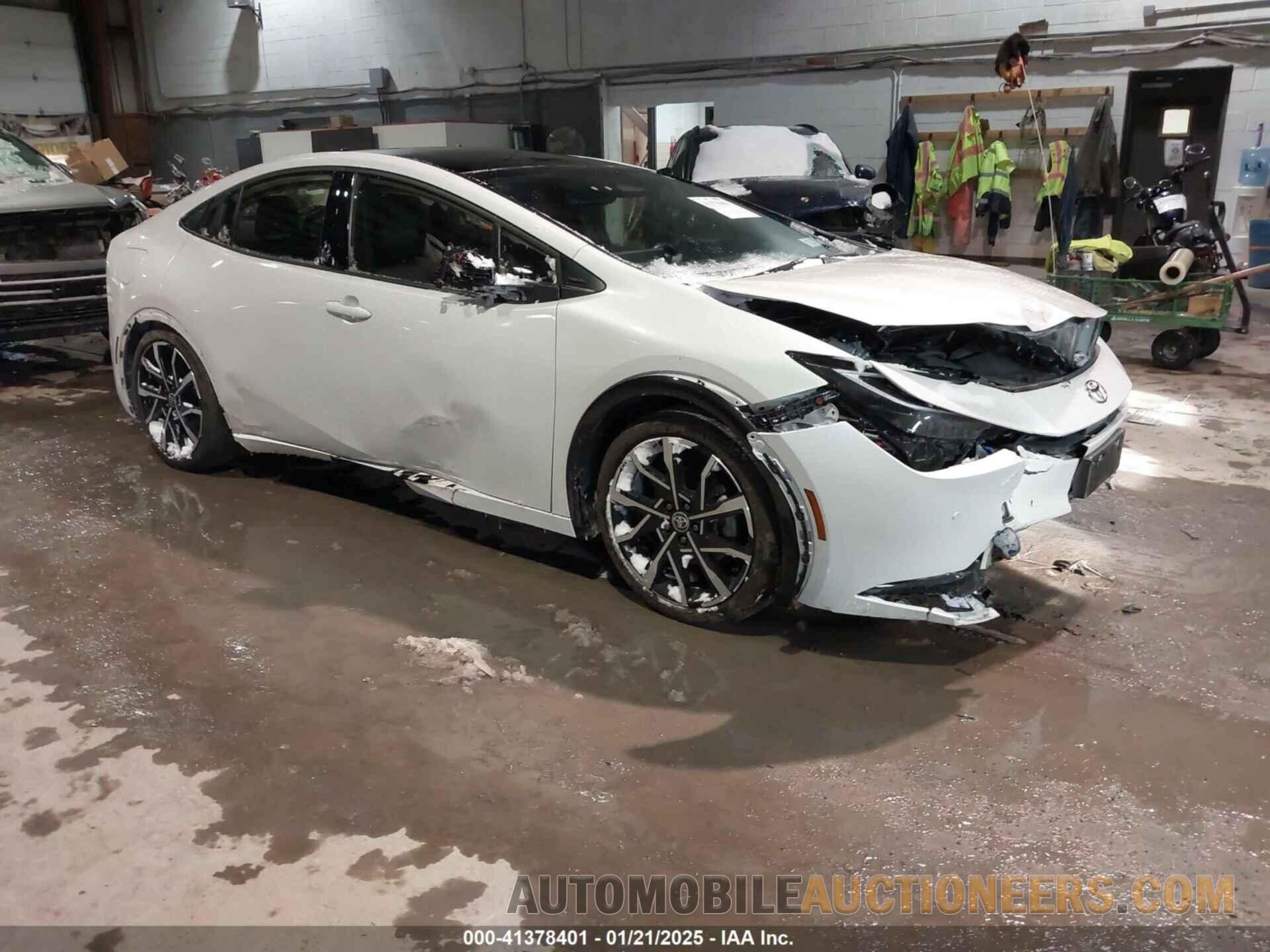 JTDACACU3P3001782 TOYOTA PRIUS PRIME 2023