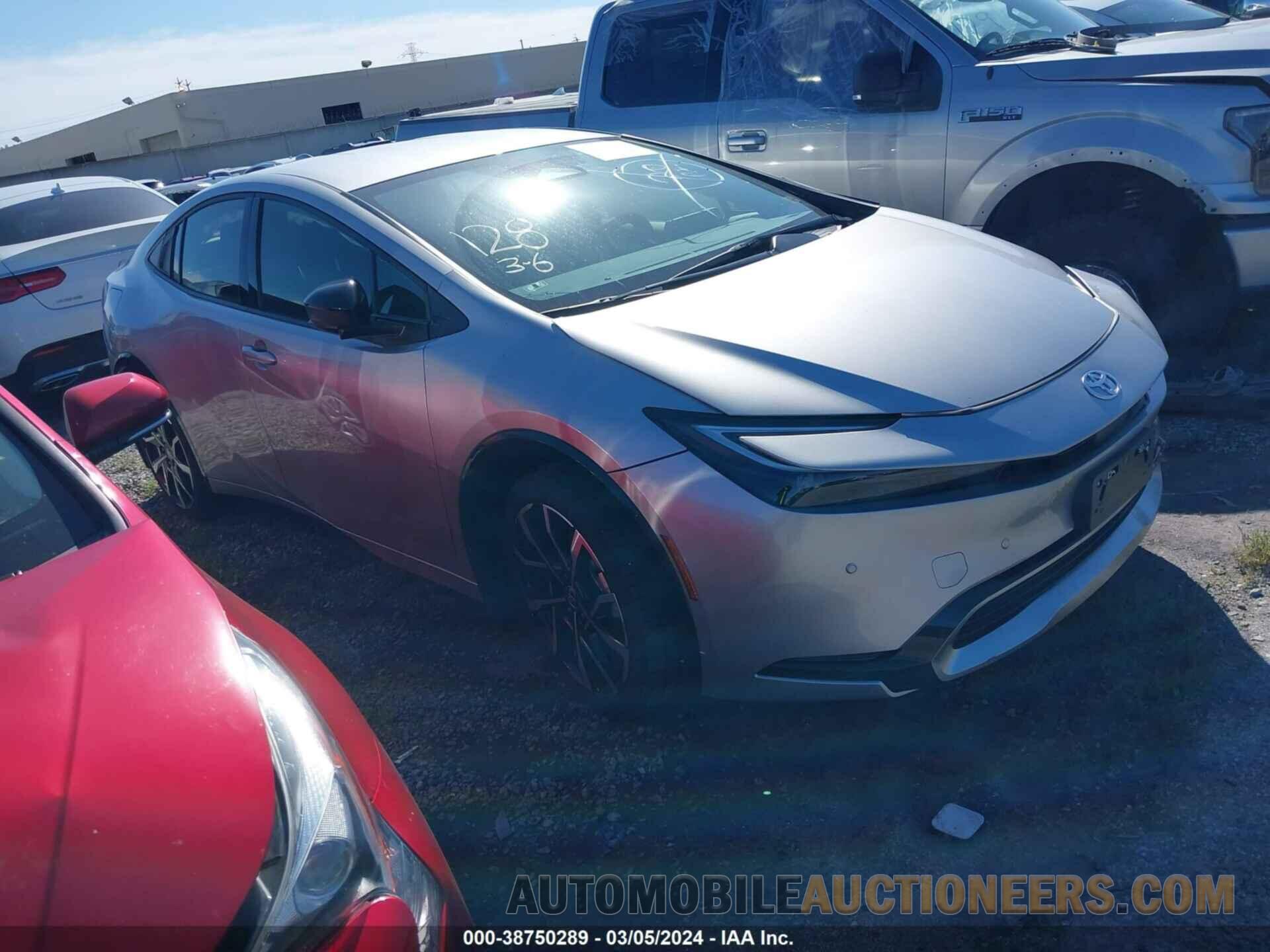 JTDACACU7P3003440 TOYOTA PRIUS PRIME 2023