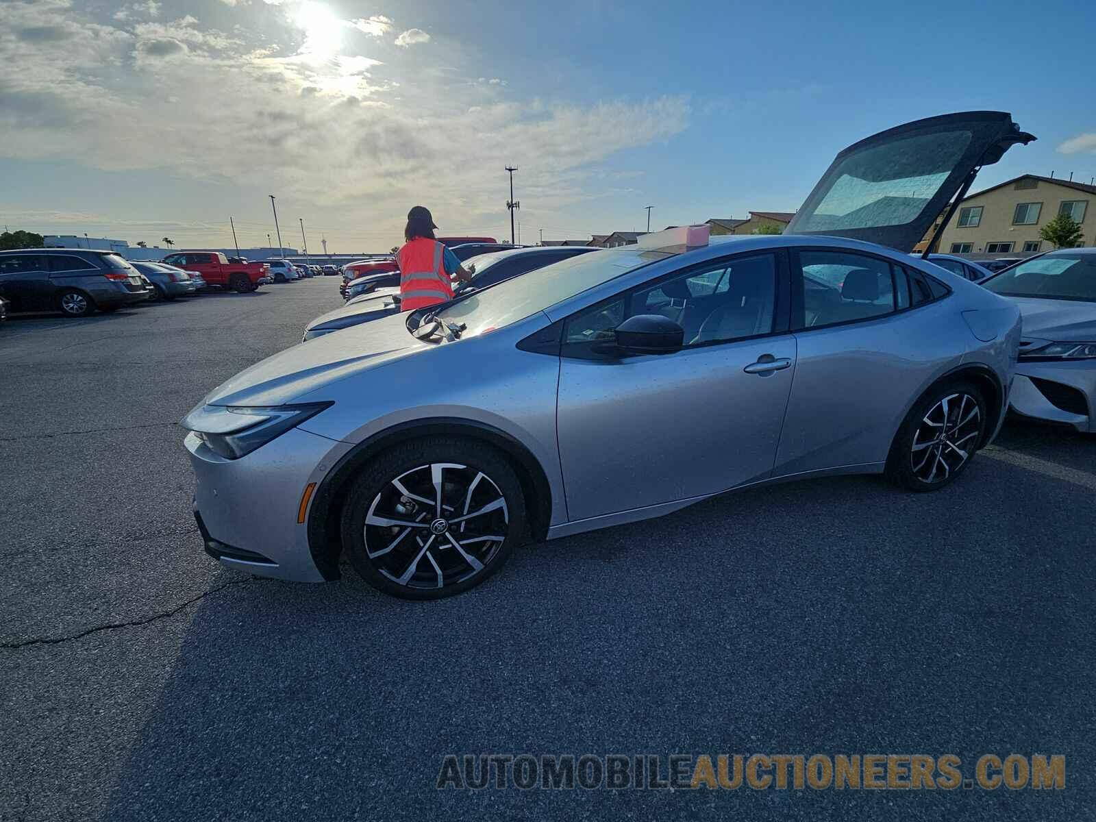 JTDACACU7P3005883 Toyota Prius Prime 2023