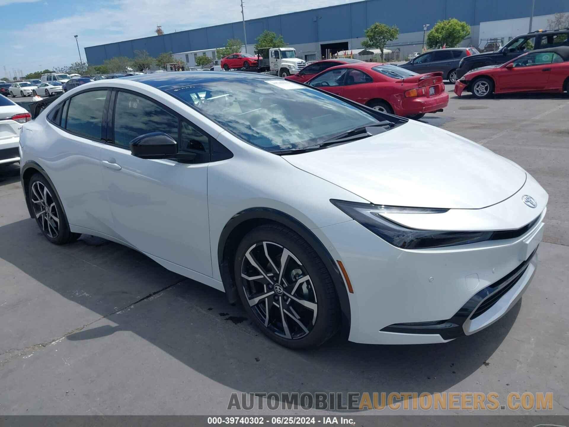 JTDACACU9R3017830 TOYOTA PRIUS PRIME 2024