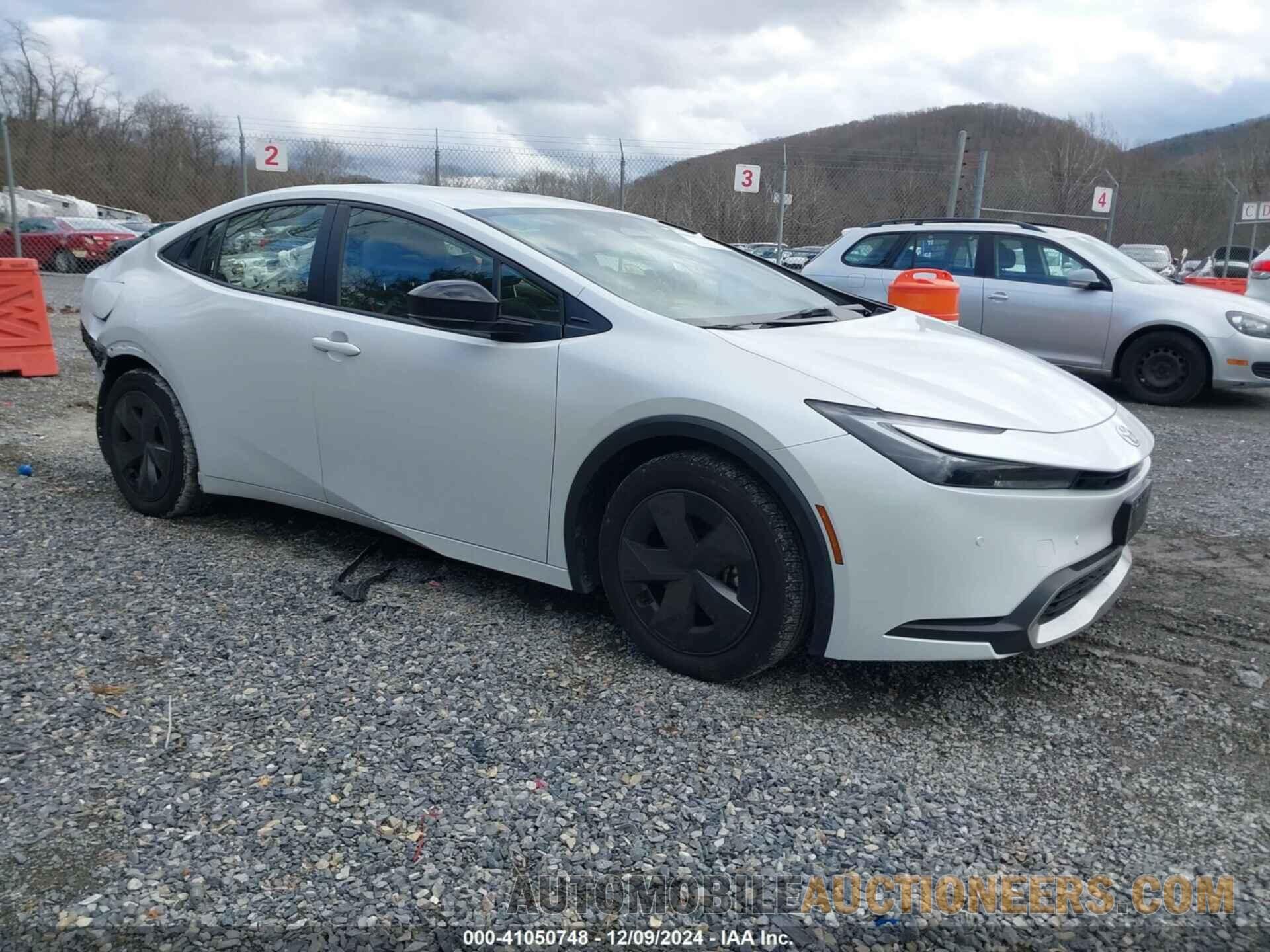 JTDACACUXP3004064 TOYOTA PRIUS PRIME 2023