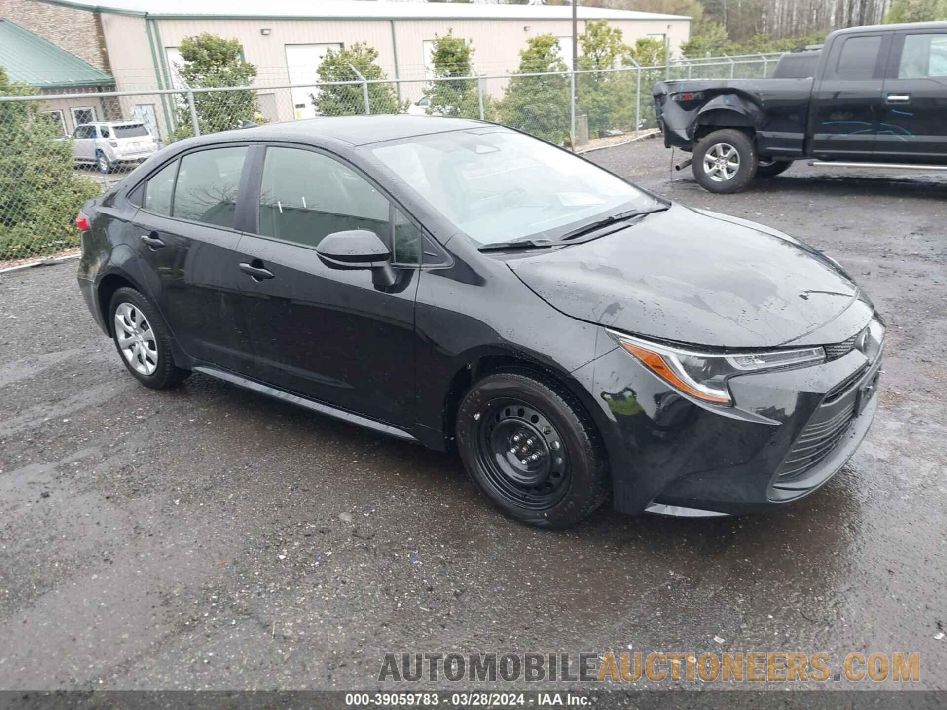 JTDB4MEE5R3021799 TOYOTA COROLLA 2024