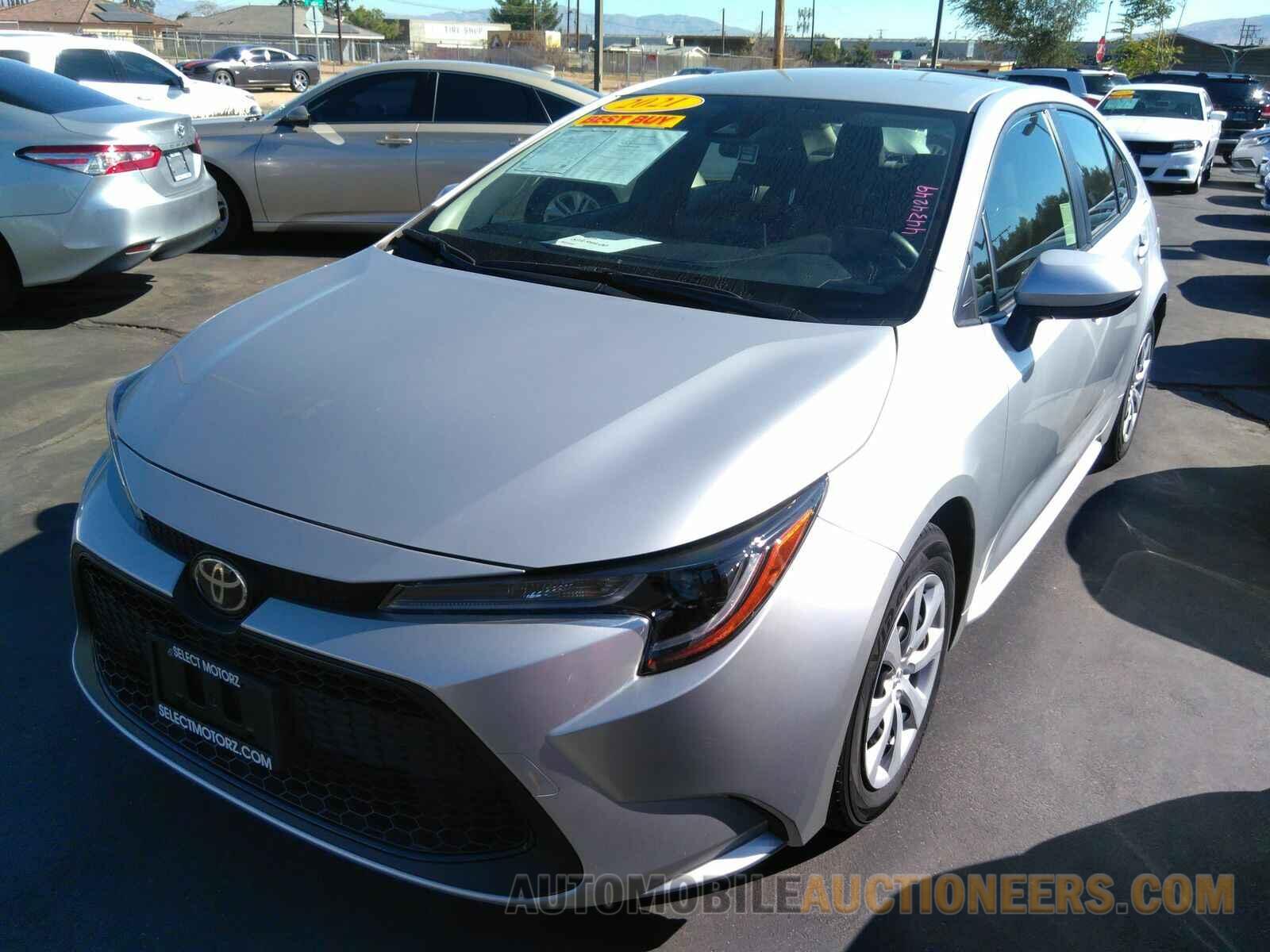 JTDEPMAE9MJ132273 Toyota Corolla LE 2021