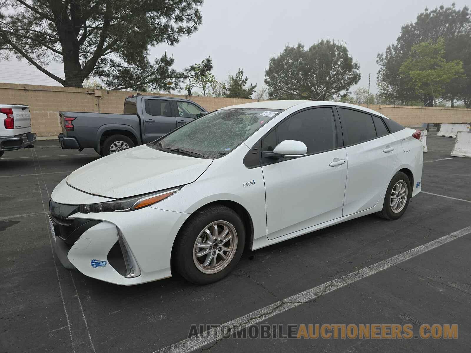 JTDKAMFP0M3186192 Toyota Prius Prime 2021