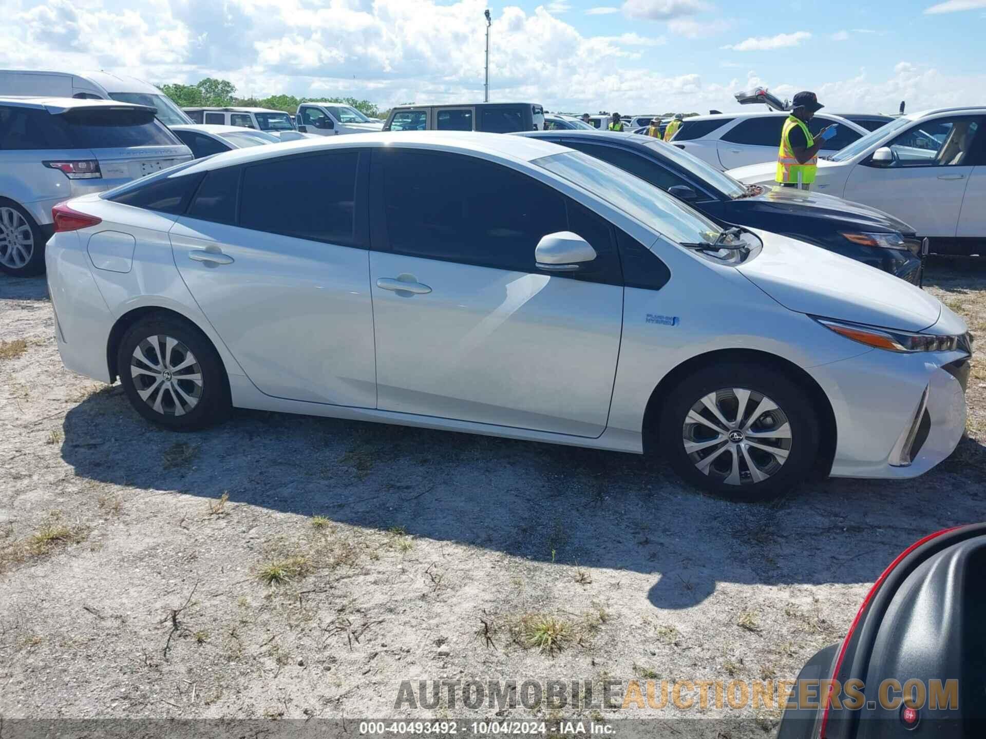 JTDKAMFP8N3204665 TOYOTA PRIUS PRIME 2022