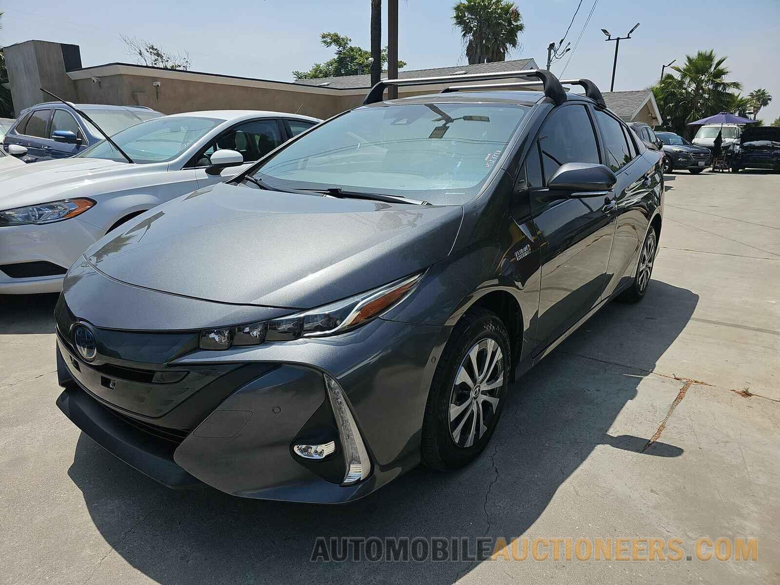 JTDKAMFPXM3182151 Toyota Prius Prime 2021