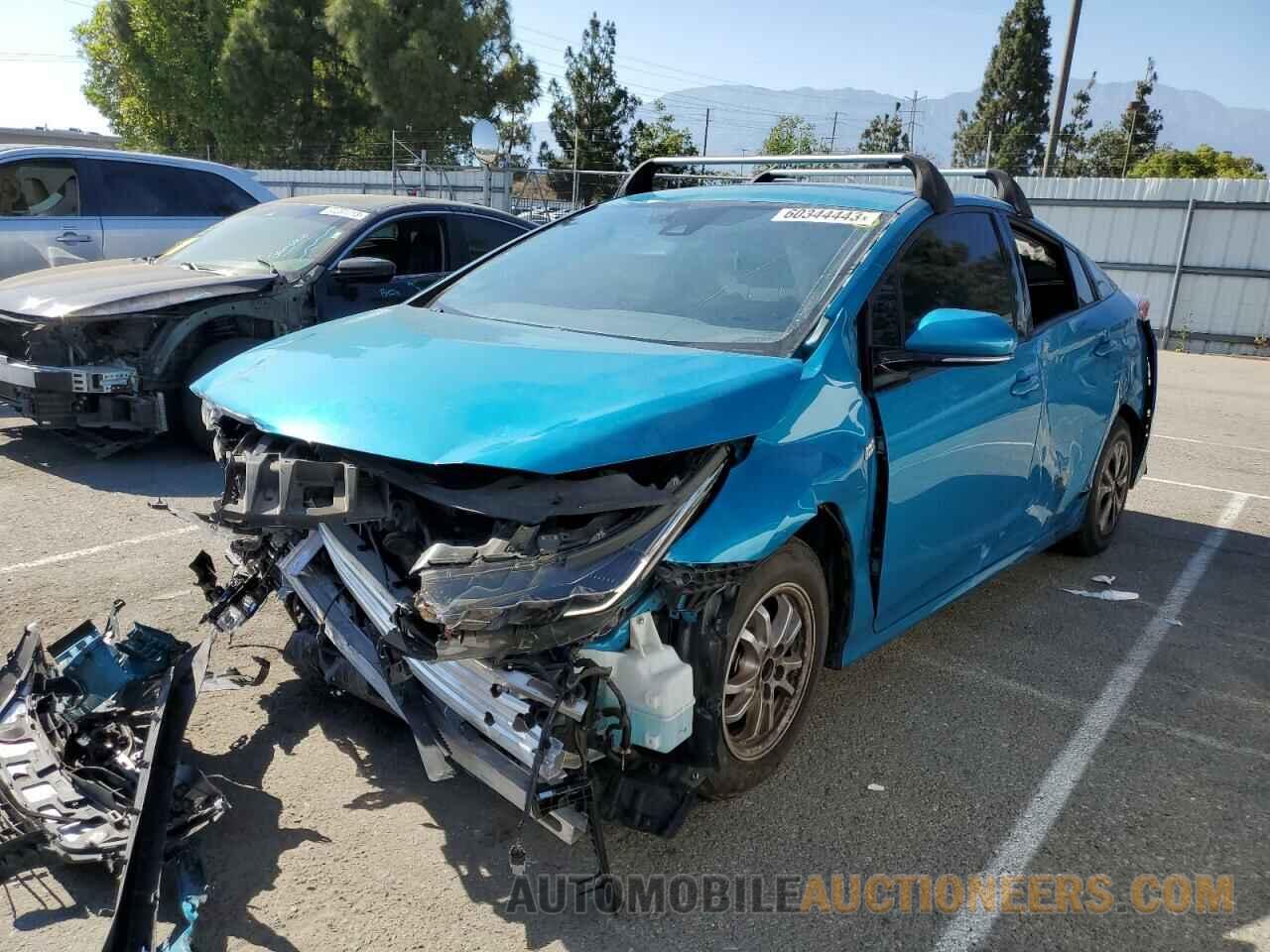 JTDKARFP0H3059588 TOYOTA PRIUS 2017