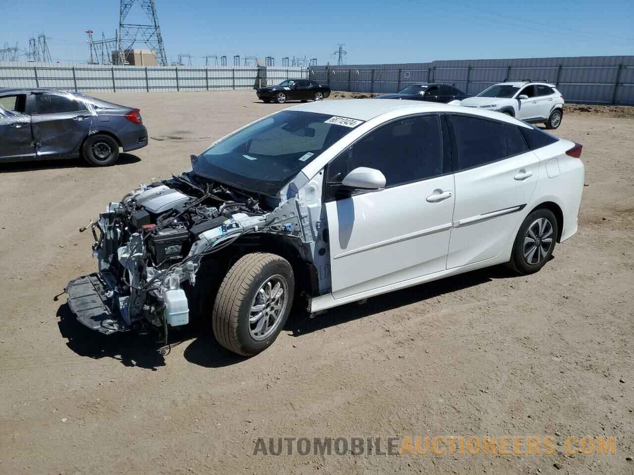 JTDKARFP0J3071682 TOYOTA PRIUS 2018