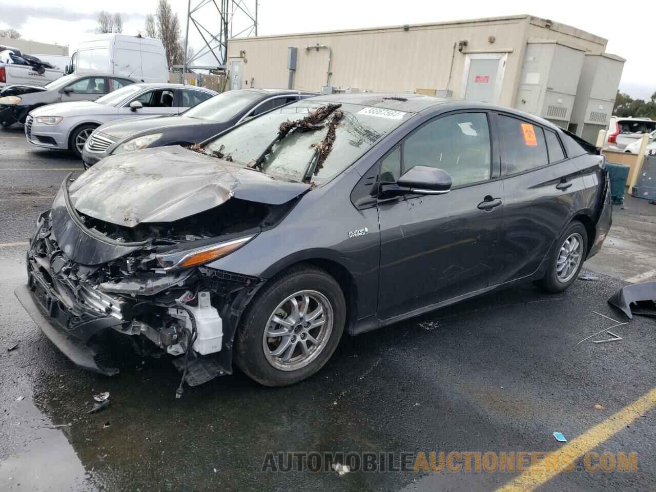 JTDKARFP0J3073951 TOYOTA PRIUS 2018