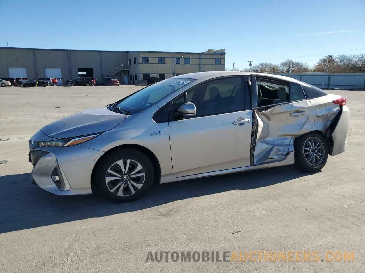 JTDKARFP0J3092497 TOYOTA PRIUS 2018