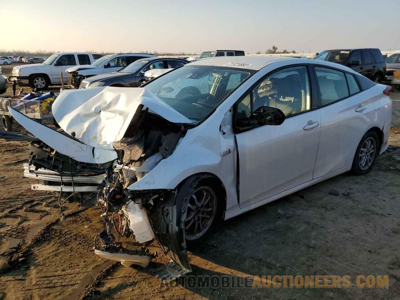 JTDKARFP0L3139157 TOYOTA PRIUS 2020