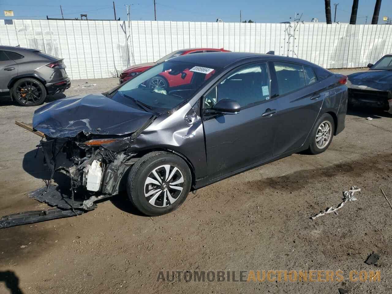 JTDKARFP1H3036384 TOYOTA PRIUS 2017