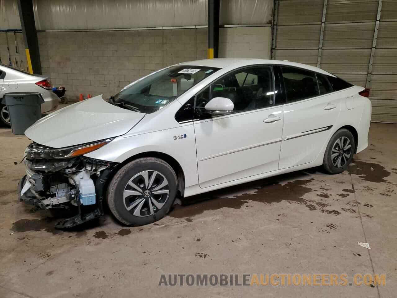 JTDKARFP1H3058157 TOYOTA PRIUS 2017