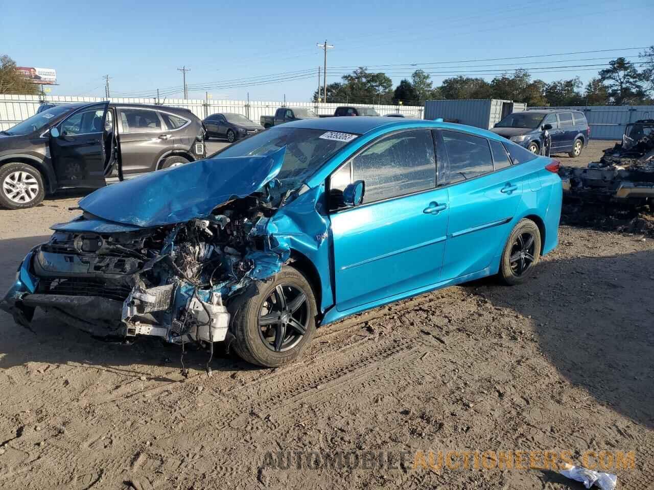 JTDKARFP1J3069875 TOYOTA PRIUS 2018