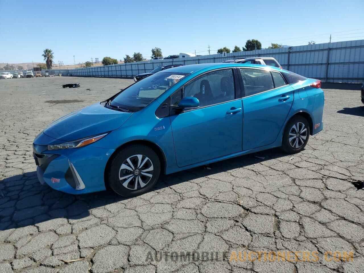 JTDKARFP1J3088376 TOYOTA PRIUS 2018