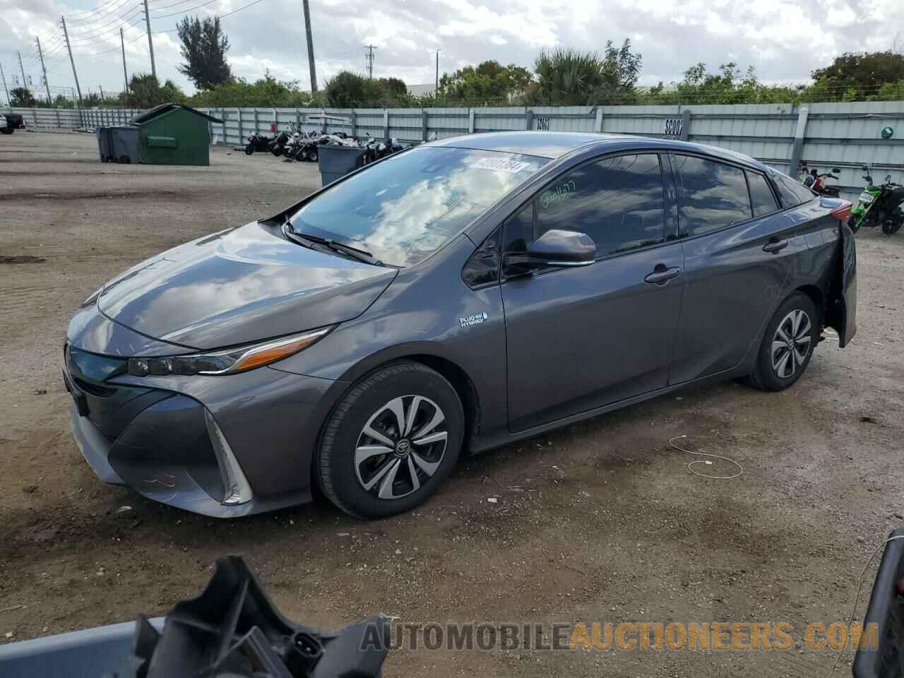 JTDKARFP1J3097420 TOYOTA PRIUS 2018