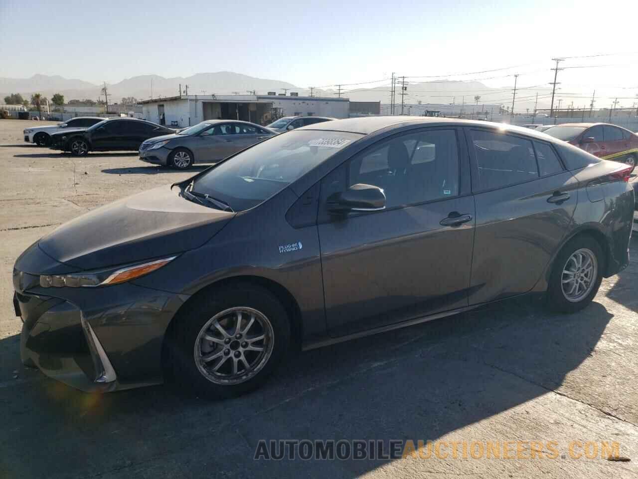 JTDKARFP2H3003474 TOYOTA PRIUS 2017