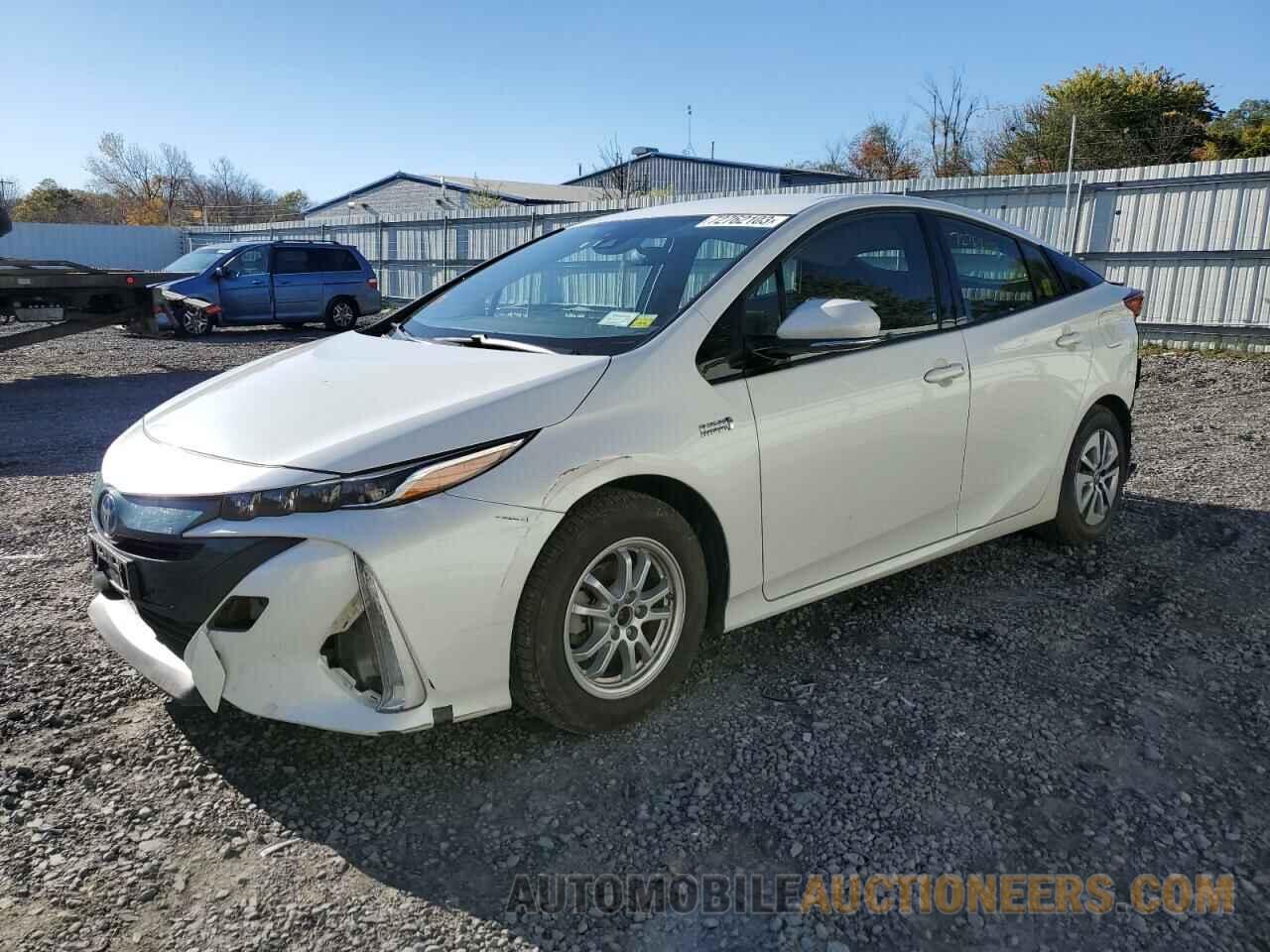 JTDKARFP2H3015740 TOYOTA PRIUS 2017