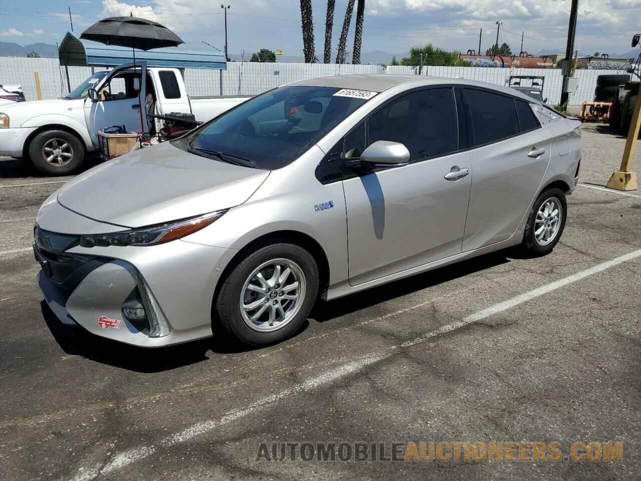 JTDKARFP2H3026401 TOYOTA PRIUS 2017