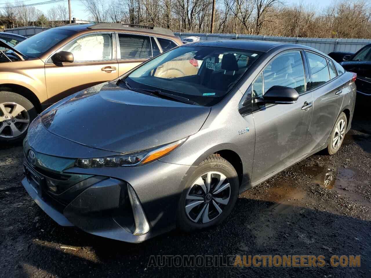 JTDKARFP2J3083560 TOYOTA PRIUS 2018