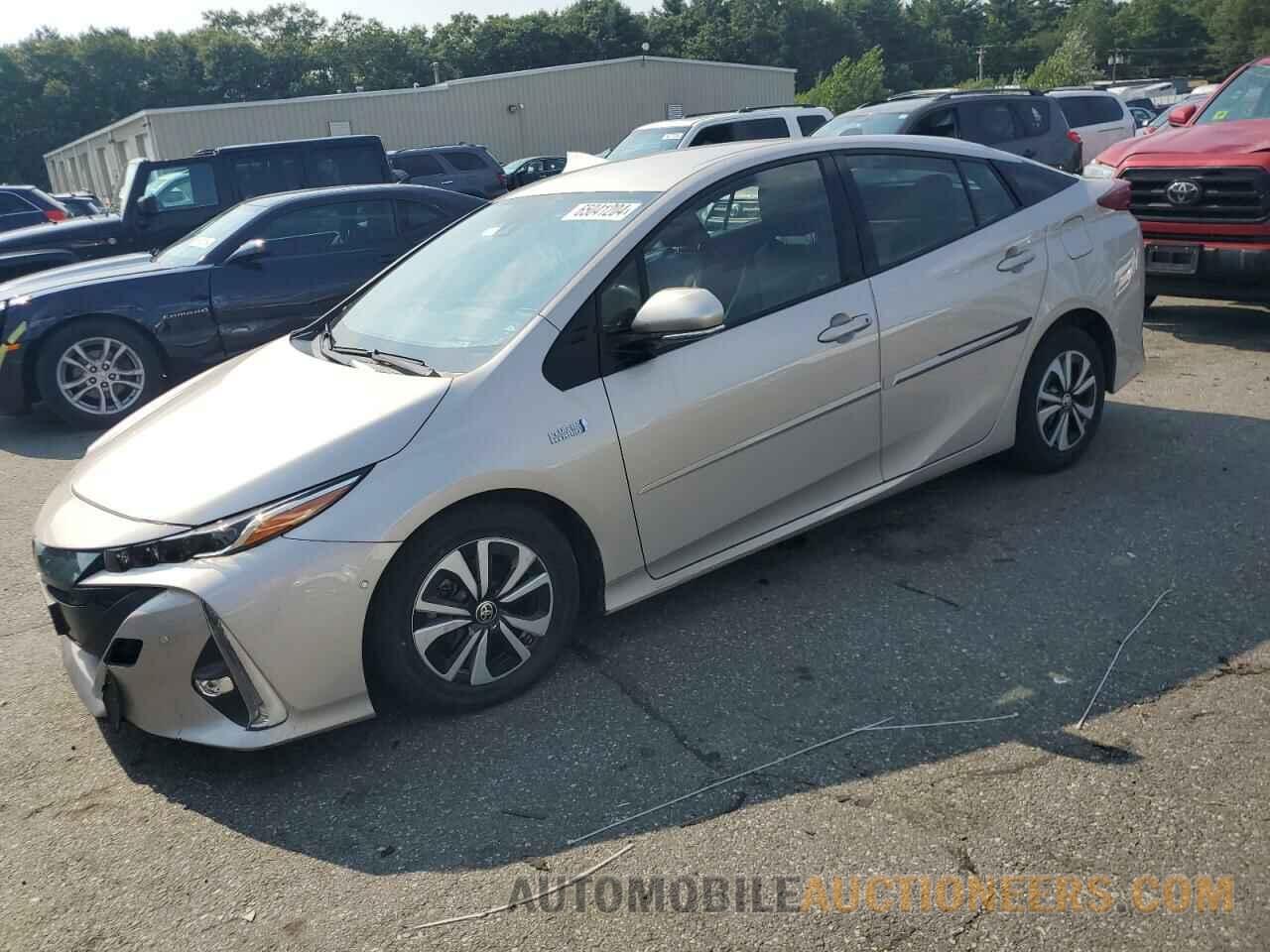 JTDKARFP2J3095918 TOYOTA PRIUS 2018