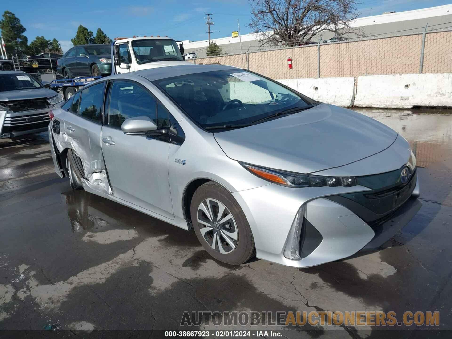 JTDKARFP2J3103516 TOYOTA PRIUS PRIME 2018