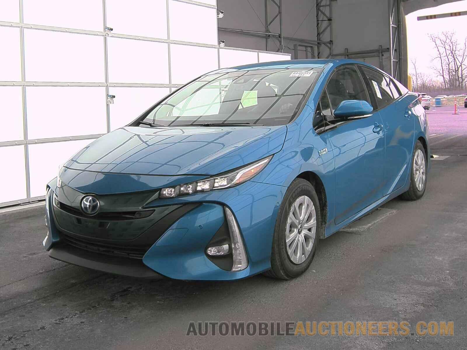 JTDKARFP3H3001653 Toyota Prius Prime 2017