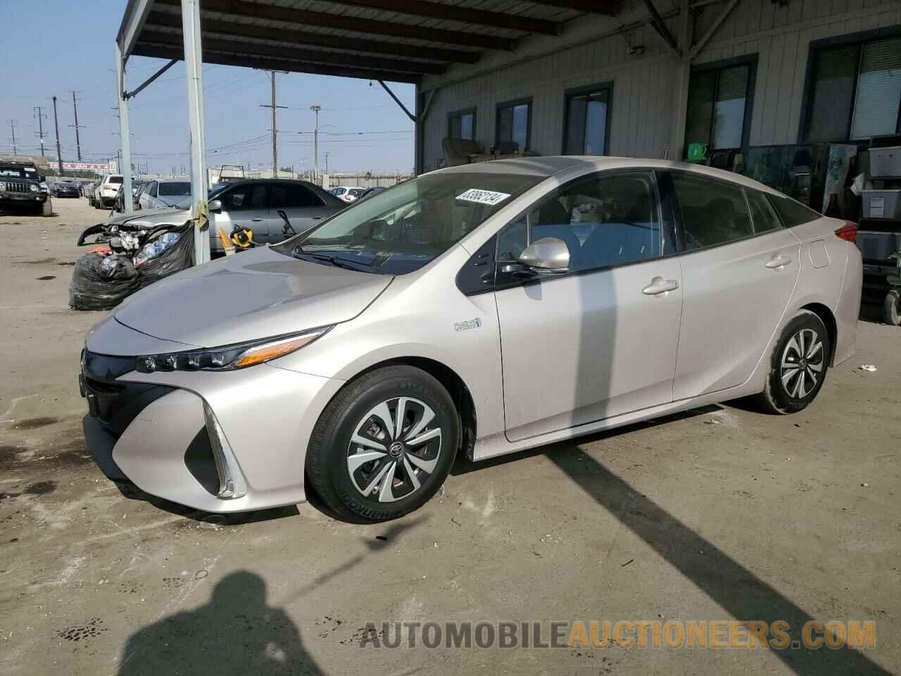 JTDKARFP3H3038802 TOYOTA PRIUS 2017