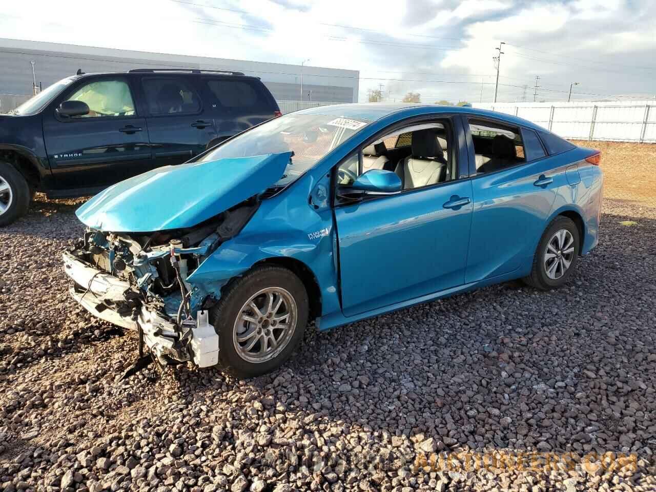 JTDKARFP3J3075029 TOYOTA PRIUS 2018