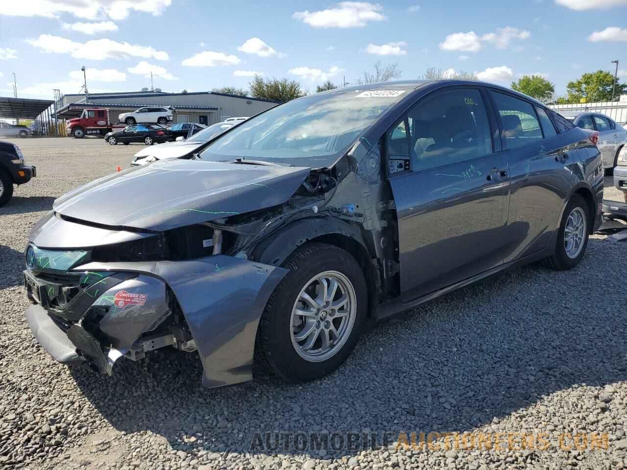 JTDKARFP3J3075760 TOYOTA PRIUS 2018