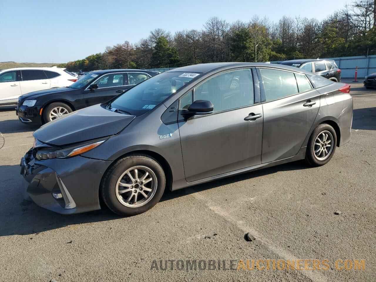 JTDKARFP3J3082756 TOYOTA PRIUS 2018