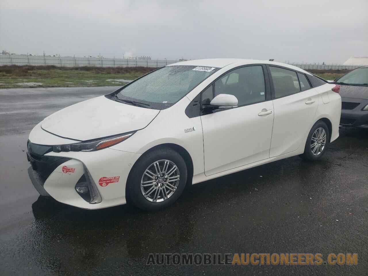 JTDKARFP3J3094311 TOYOTA PRIUS 2018