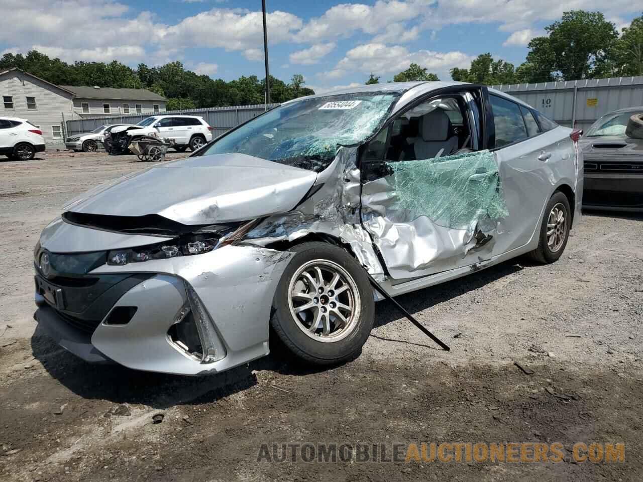 JTDKARFP4H3058184 TOYOTA PRIUS 2017