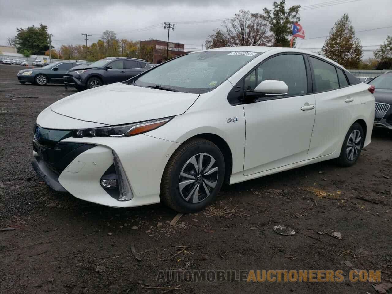 JTDKARFP4H3067838 TOYOTA PRIUS 2017