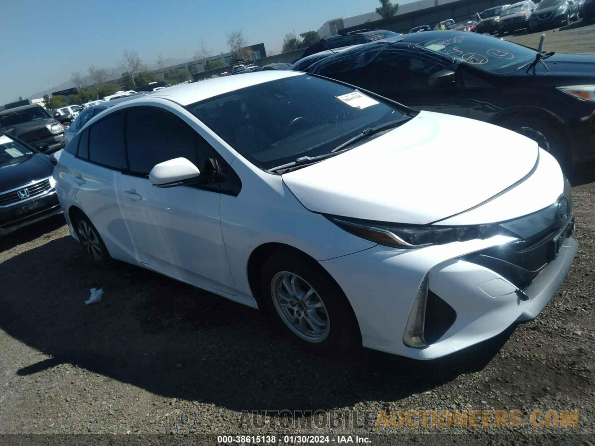 JTDKARFP4J3076061 TOYOTA PRIUS PRIME 2018