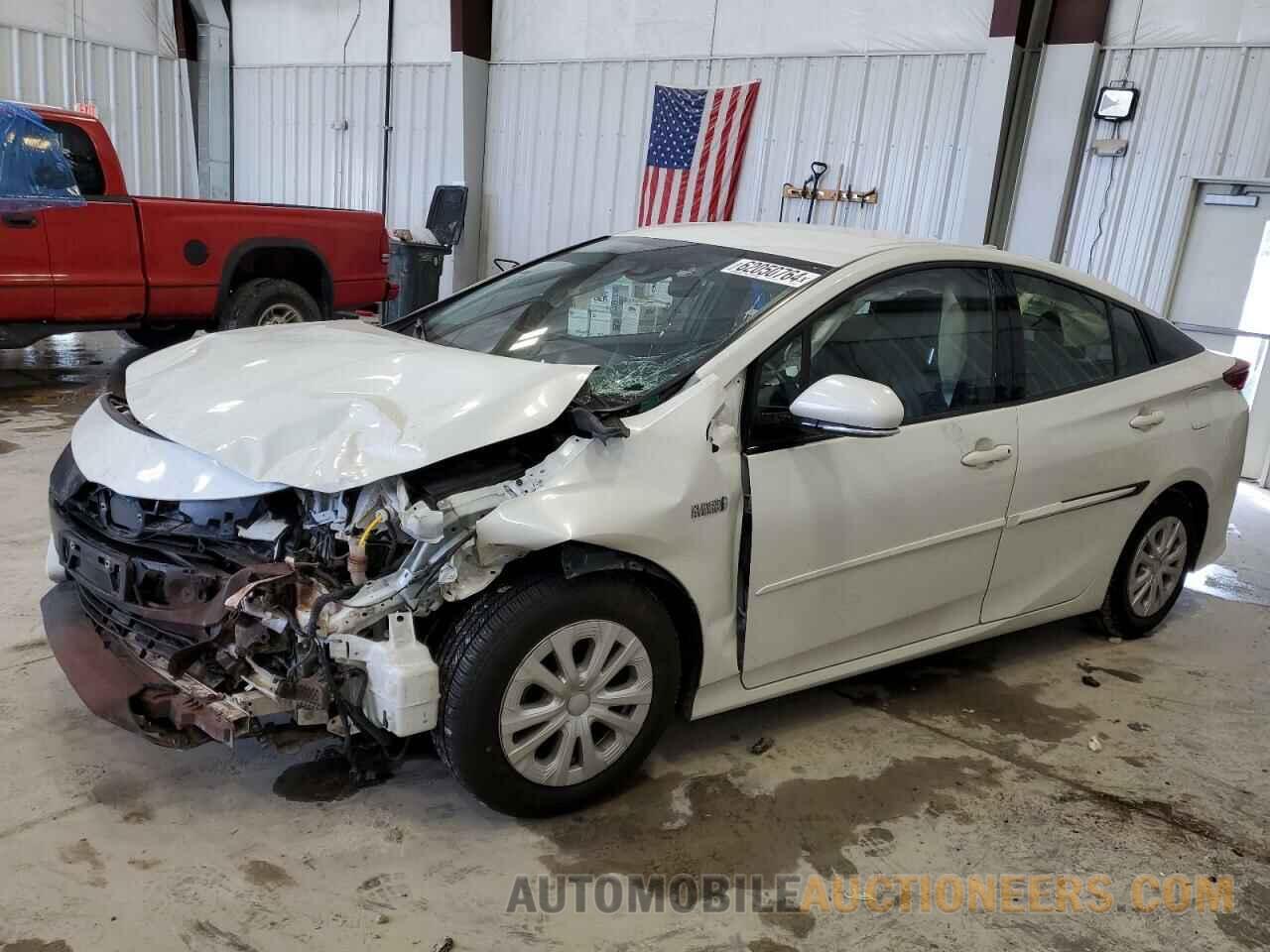 JTDKARFP4J3099985 TOYOTA PRIUS 2018