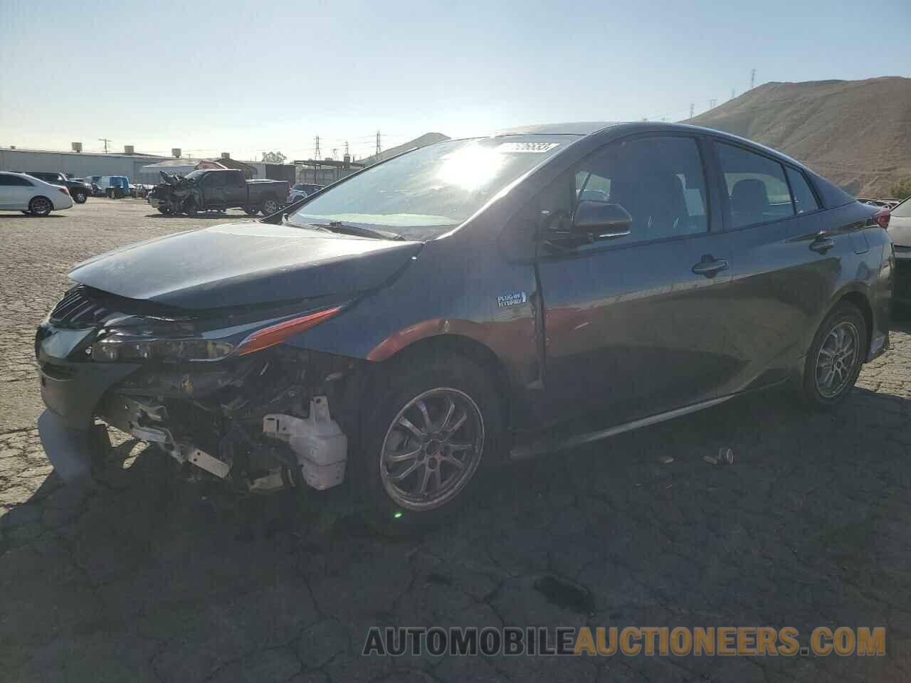 JTDKARFP4J3102691 TOYOTA PRIUS 2018