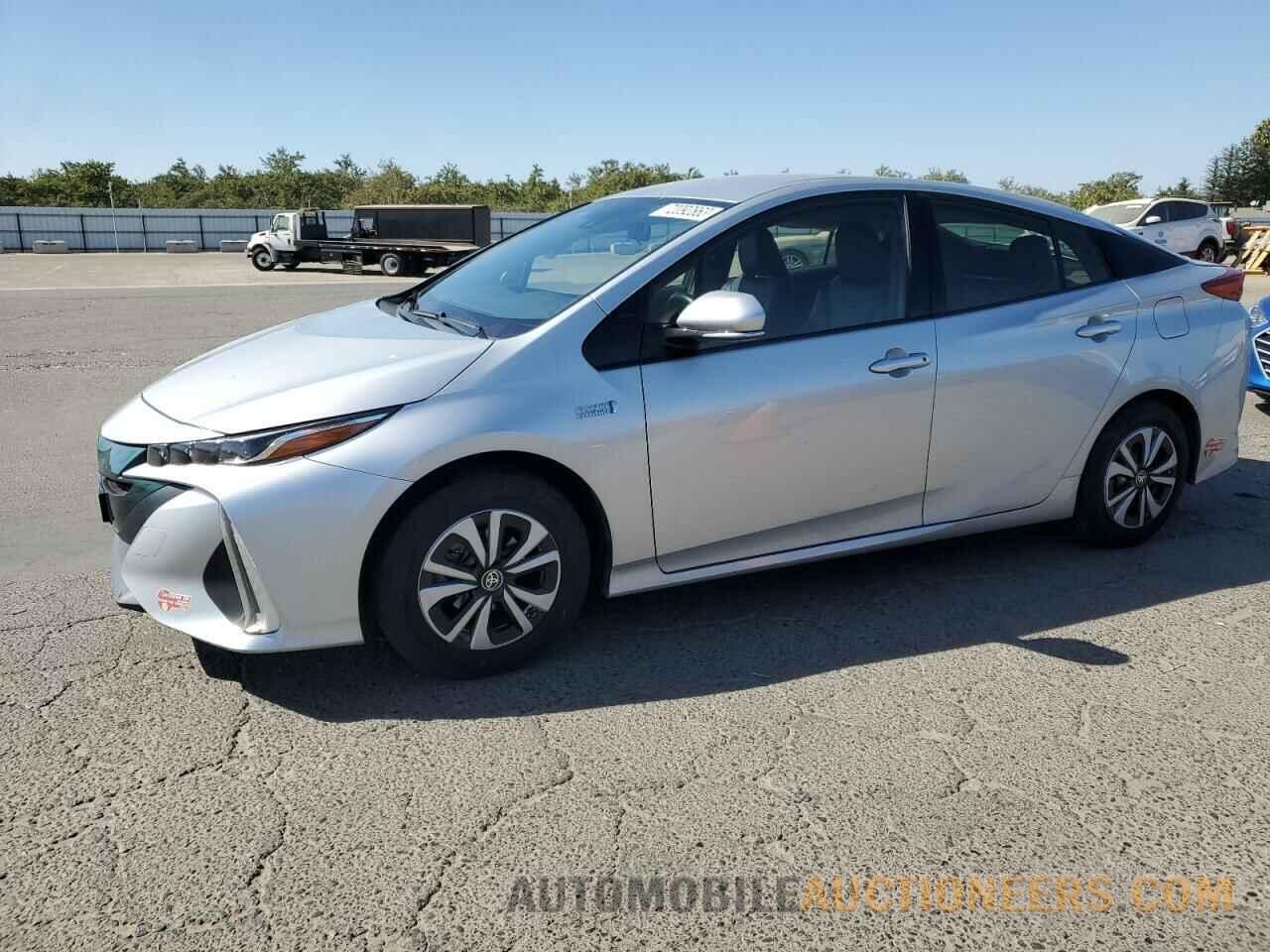 JTDKARFP5H3057383 TOYOTA PRIUS 2017