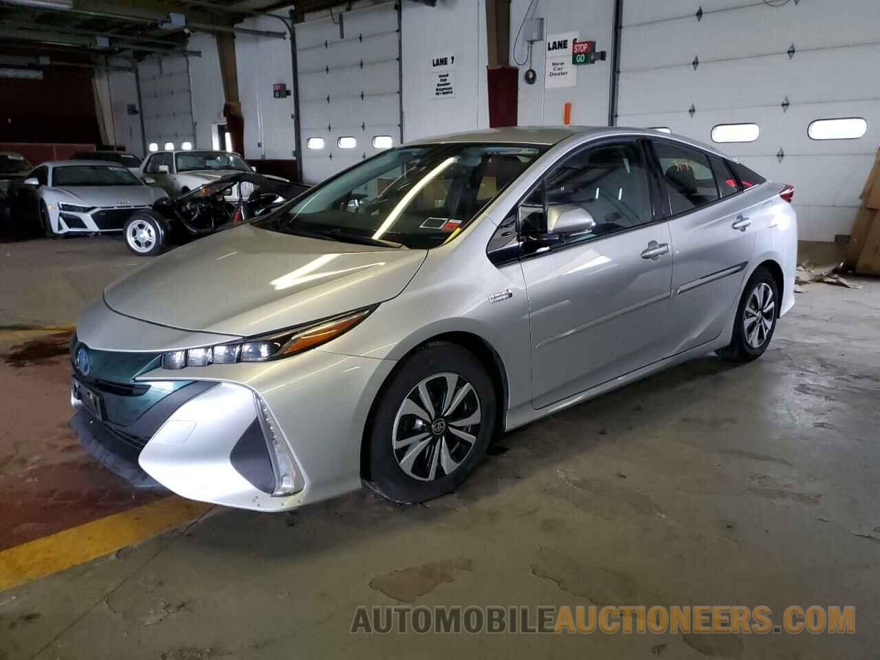 JTDKARFP5J3100982 TOYOTA PRIUS 2018