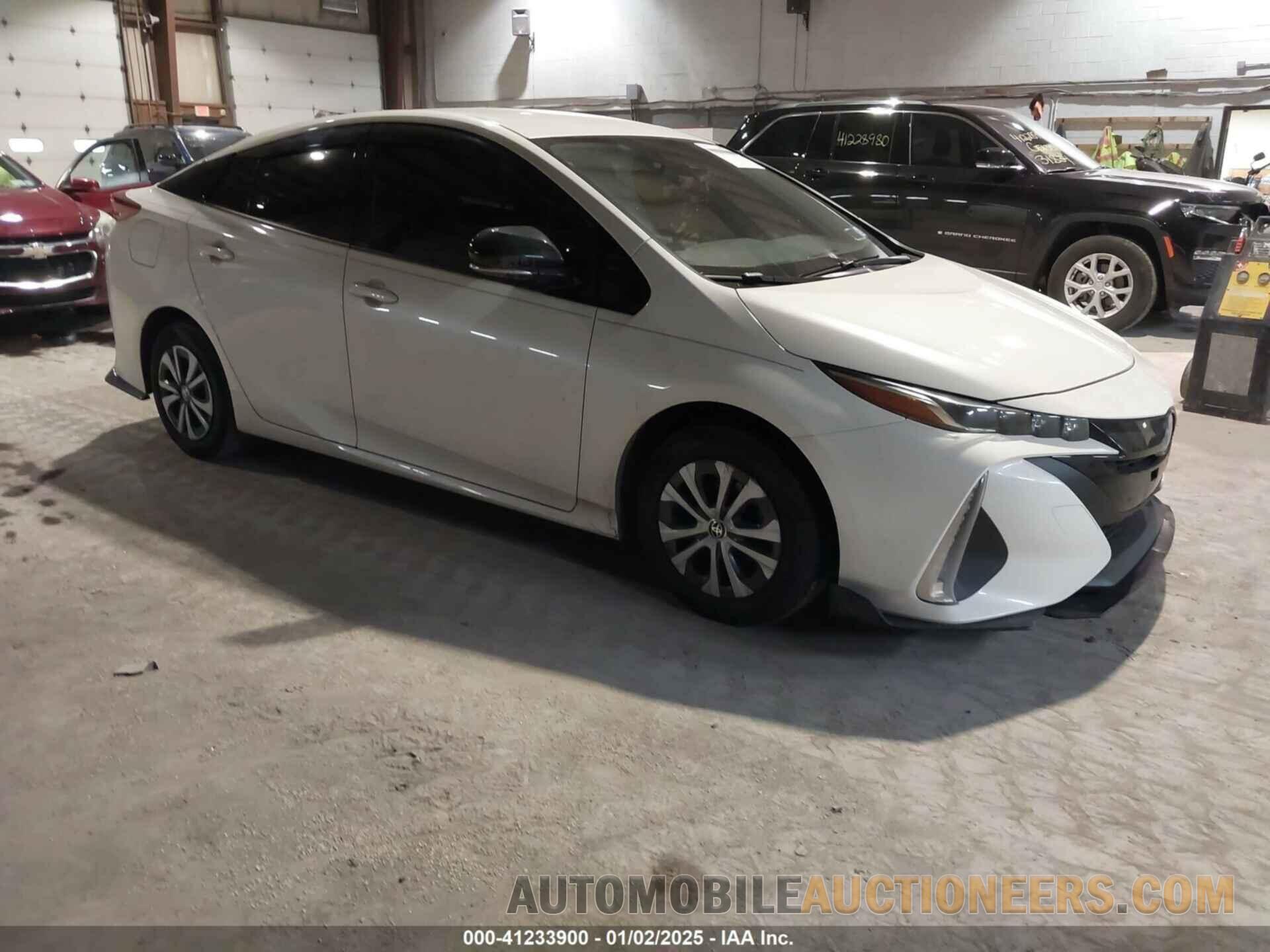 JTDKARFP6H3007995 TOYOTA PRIUS PRIME 2017