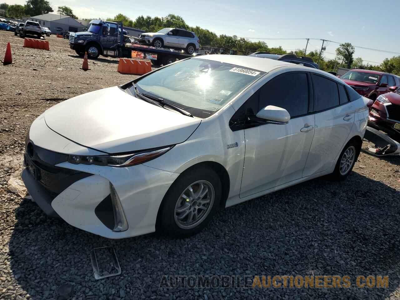 JTDKARFP6H3053777 TOYOTA PRIUS 2017