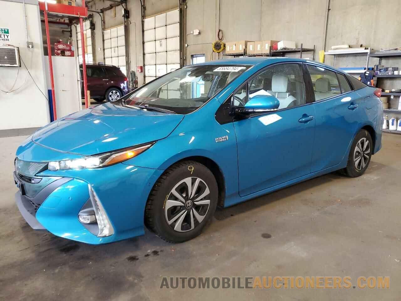 JTDKARFP7J3068570 TOYOTA PRIUS 2018