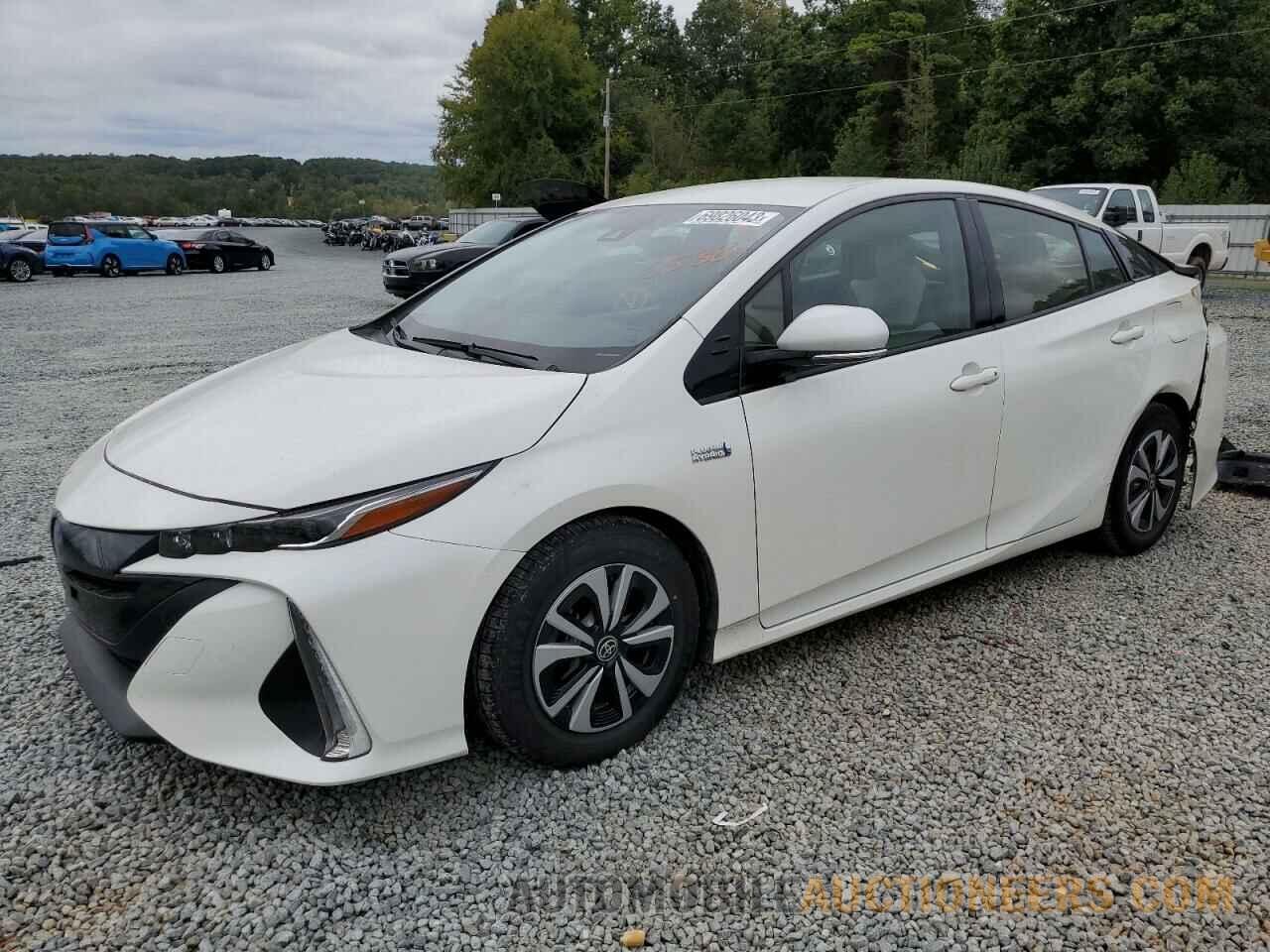 JTDKARFP7J3076538 TOYOTA PRIUS 2018