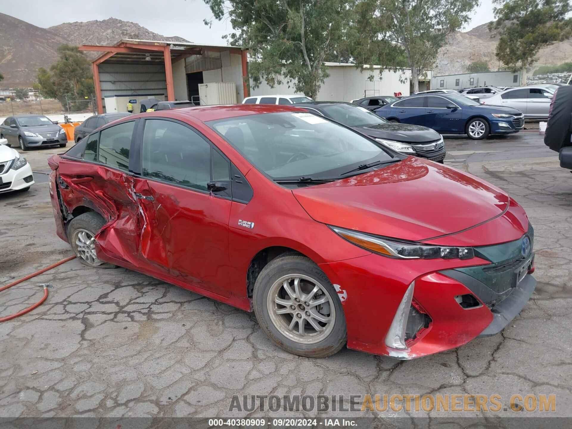 JTDKARFP7J3092139 TOYOTA PRIUS PRIME 2018