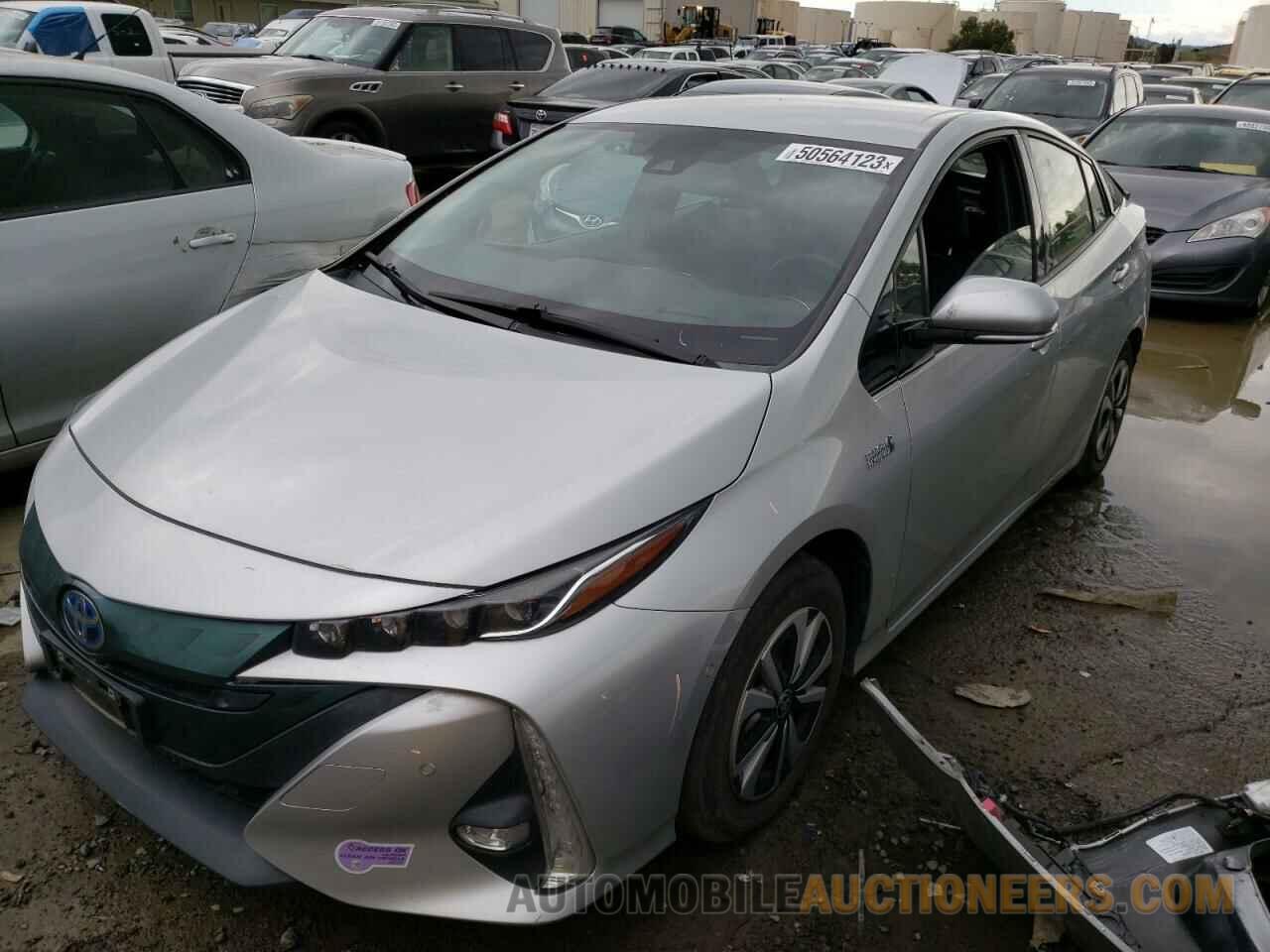 JTDKARFP7J3093632 TOYOTA PRIUS 2018