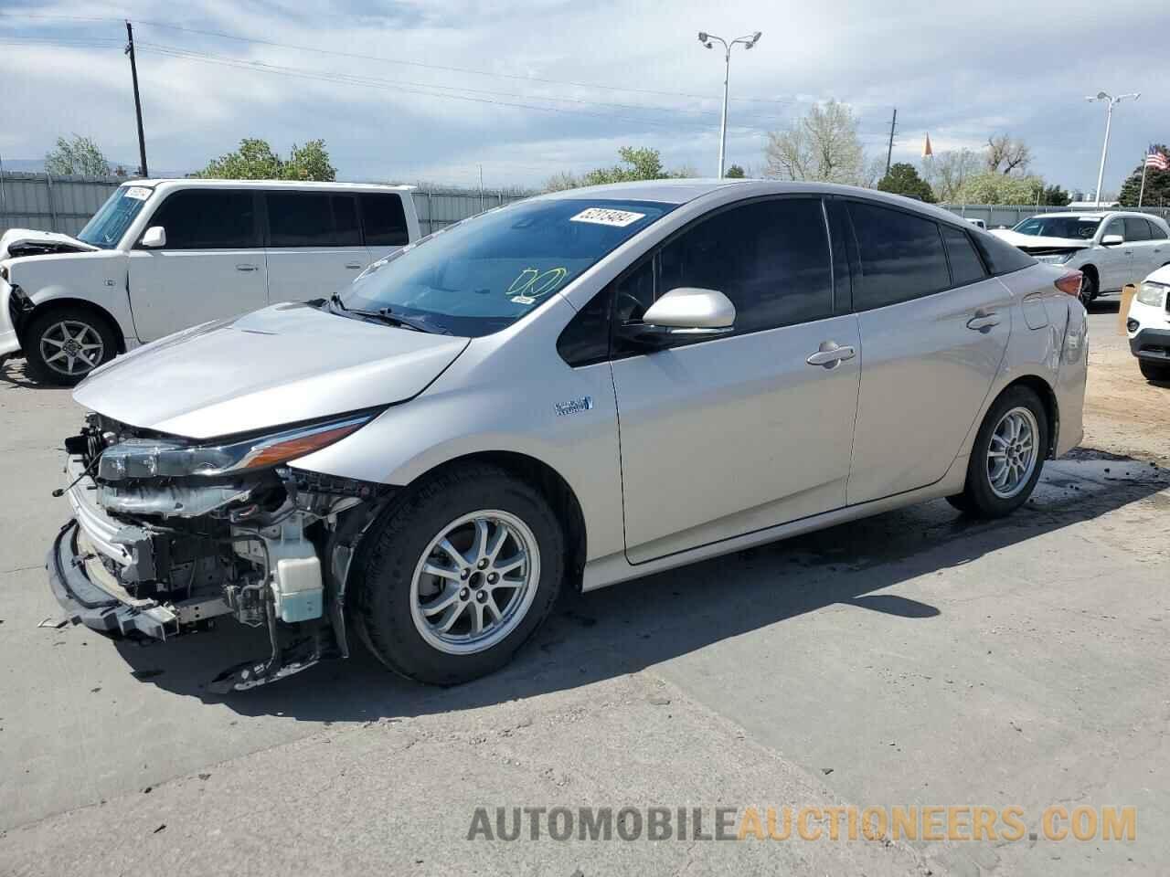 JTDKARFP7J3095980 TOYOTA PRIUS 2018