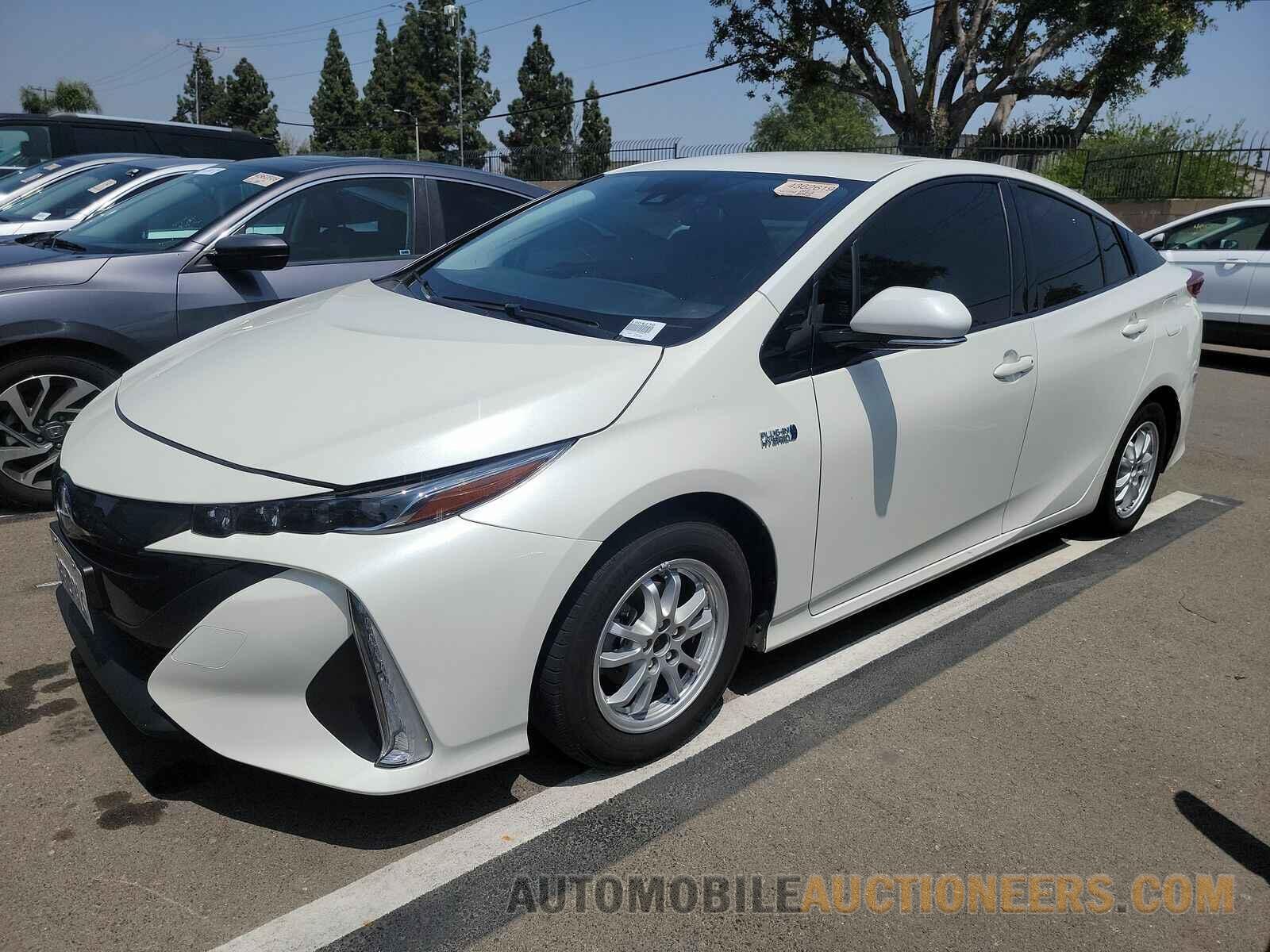 JTDKARFP7J3098734 Toyota Prius Prime 2018