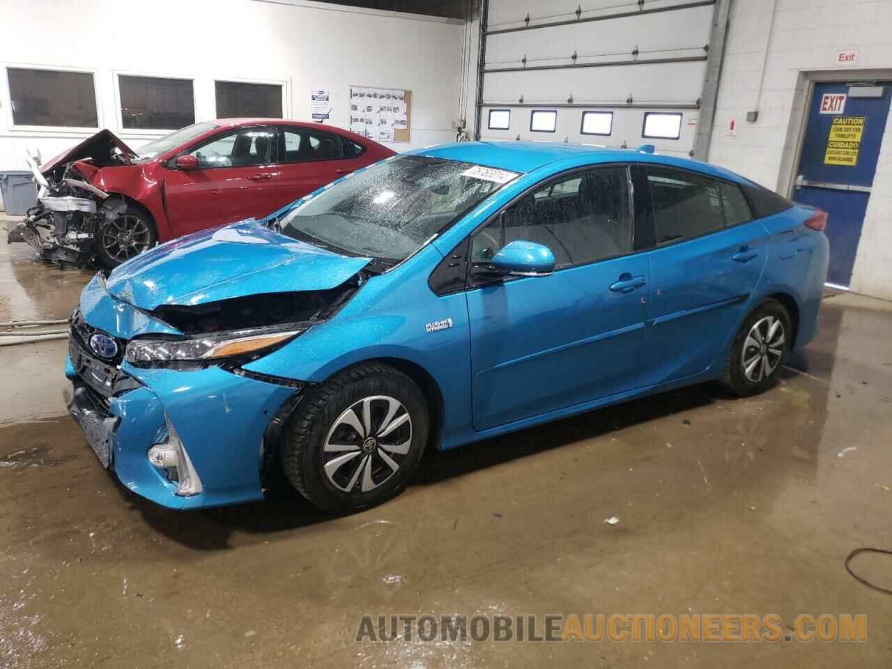 JTDKARFP8J3074555 TOYOTA PRIUS 2018