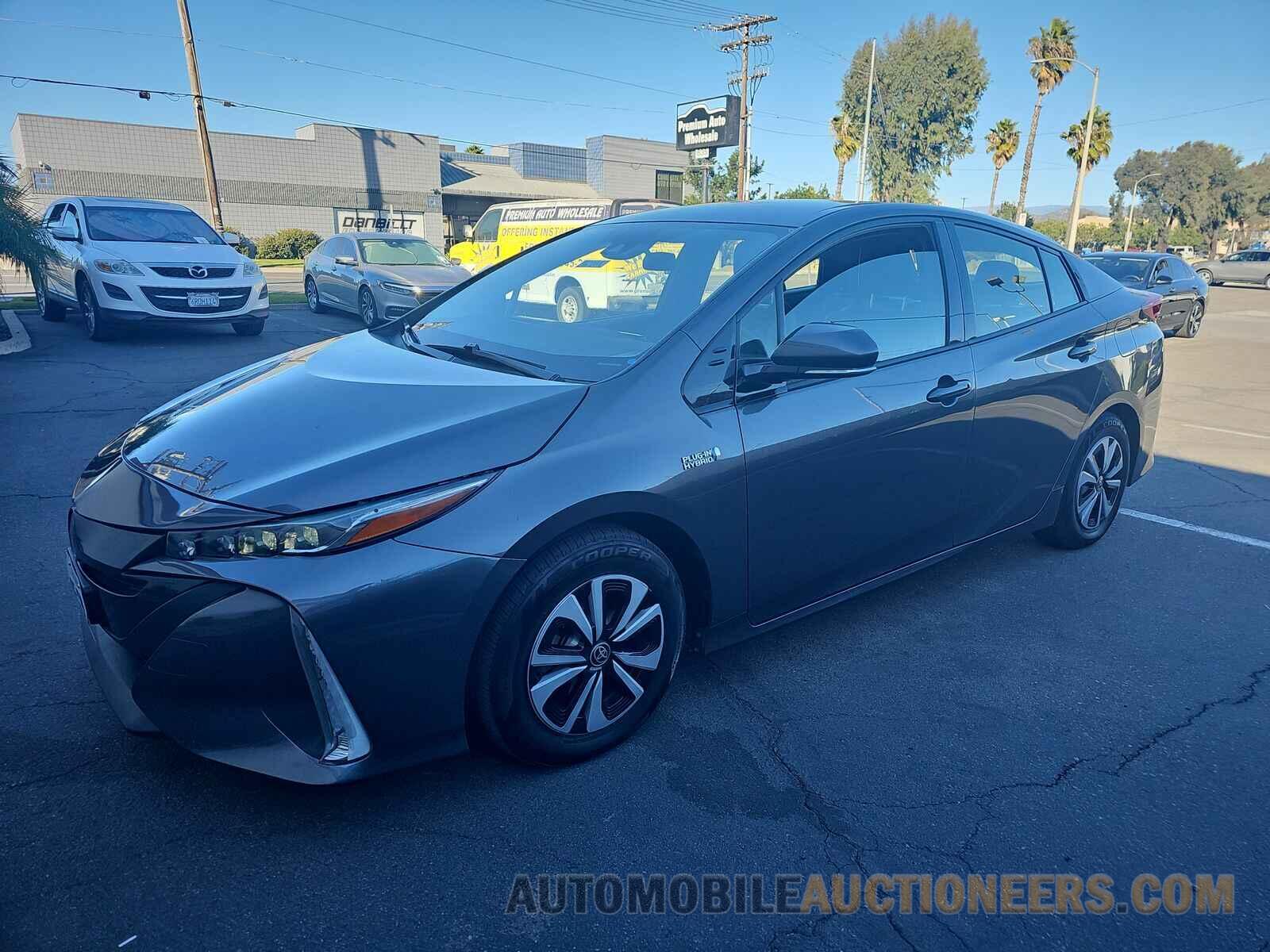 JTDKARFP8J3090531 Toyota Prius Prime 2018